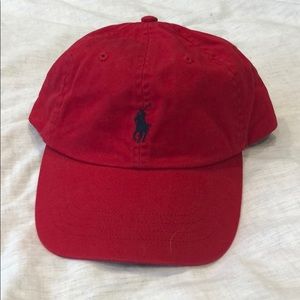 Red polo women’s hat